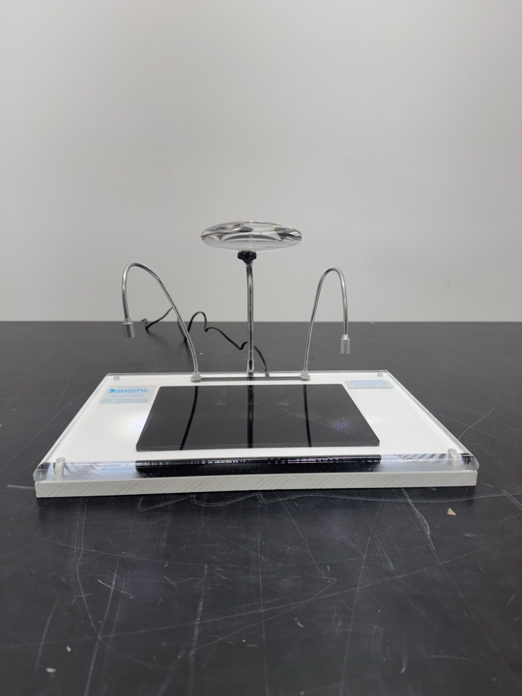 Image of Braintree Scientific Illuminated Magnifier